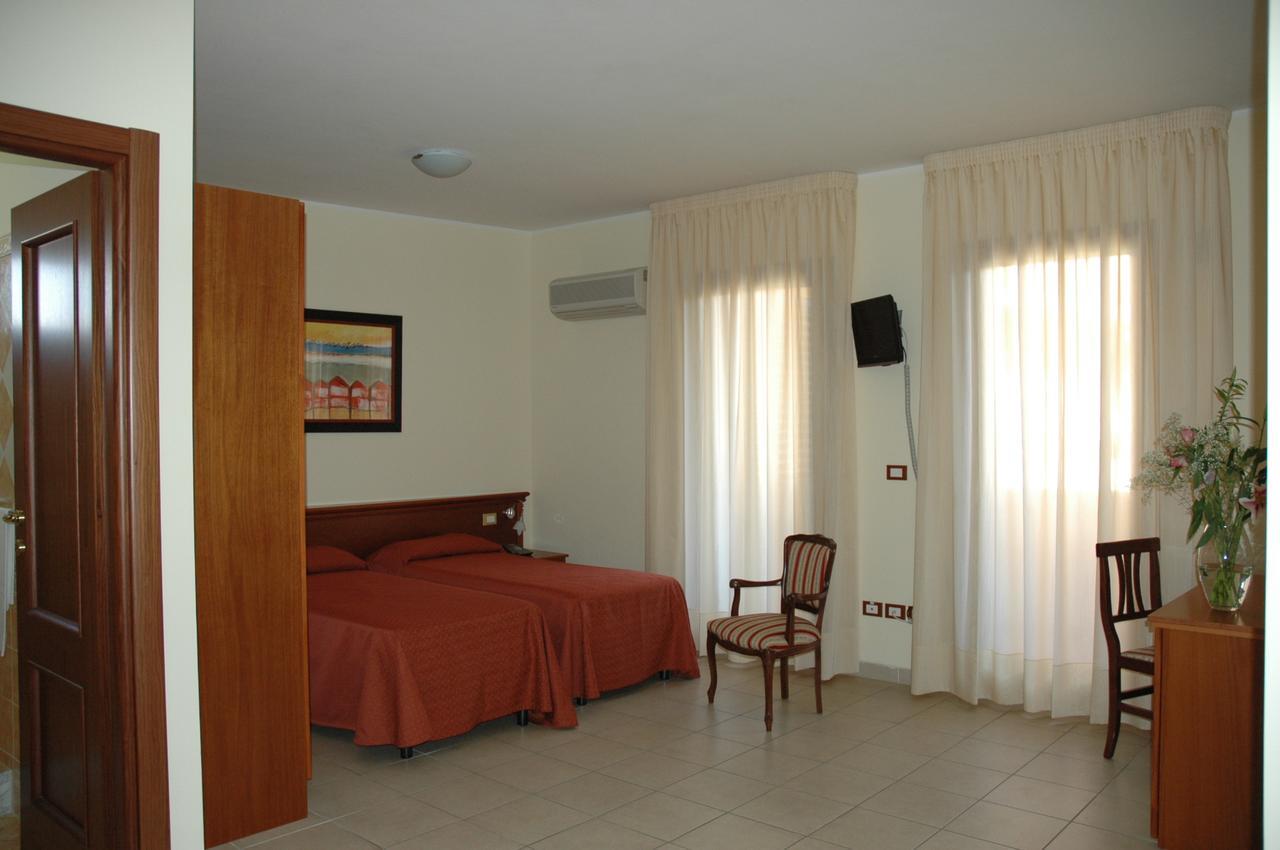 Hotel Residence Al.Pa. Reggio Calabria Exterior photo
